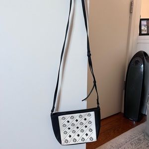 Vera Bradley cross body purse